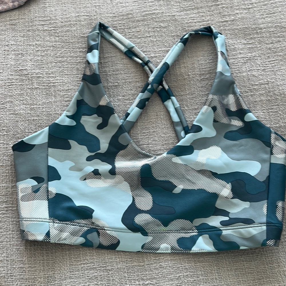 Carbon38 Camp metallic sports bra